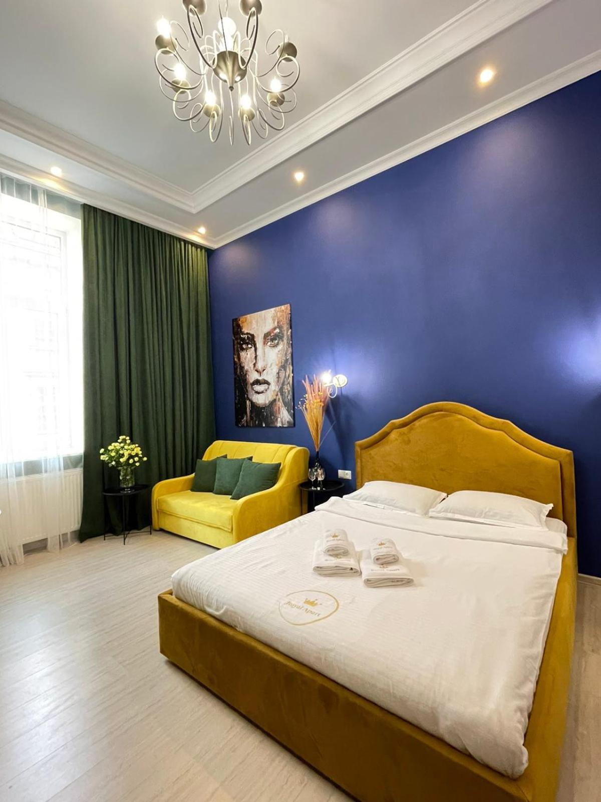 Royal Apartment On Slovatskogo 8 Lwów Zewnętrze zdjęcie